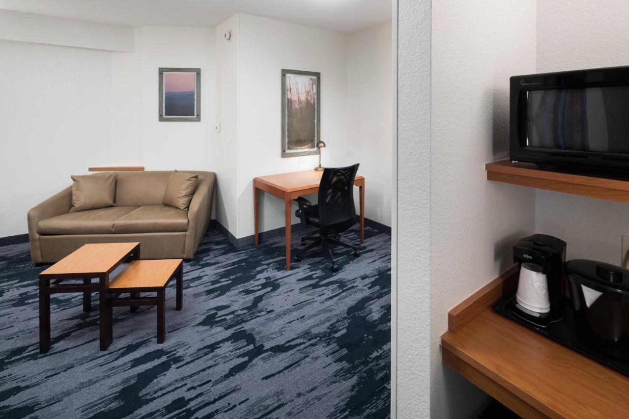 Fairfield Inn Suites By Marriott Orlando At Seaworld Williamsburg Екстериор снимка